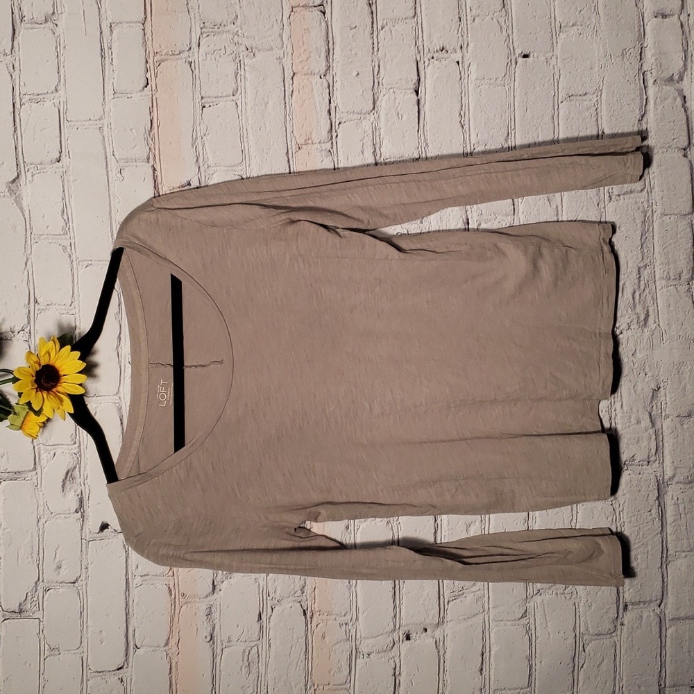 Ann Taylor Loft sleep top grey Sz M BOGO8
